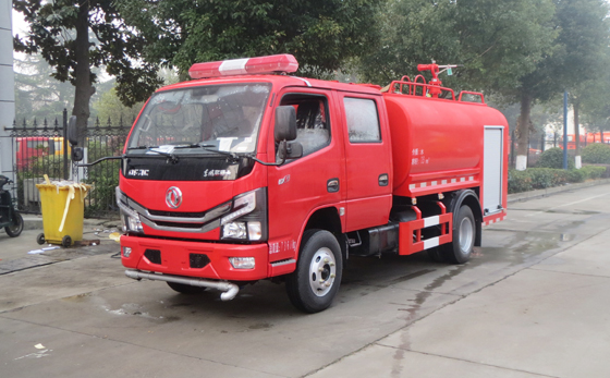 東風(fēng)3.5方森林消防車